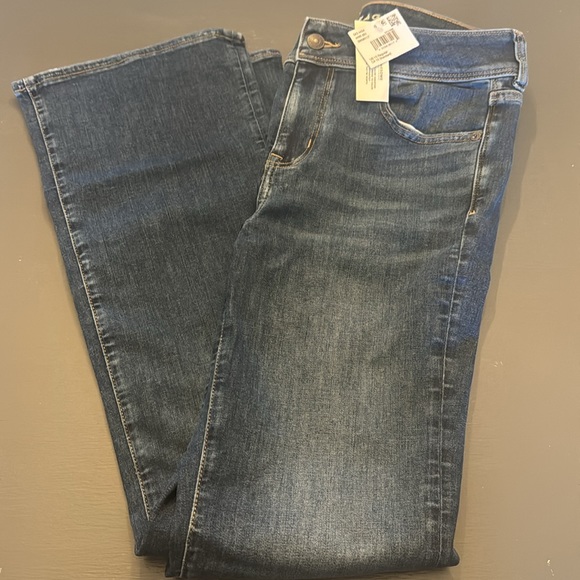 Womens American Eagle jeans size 10 regular NWT - Picture 2 of 2